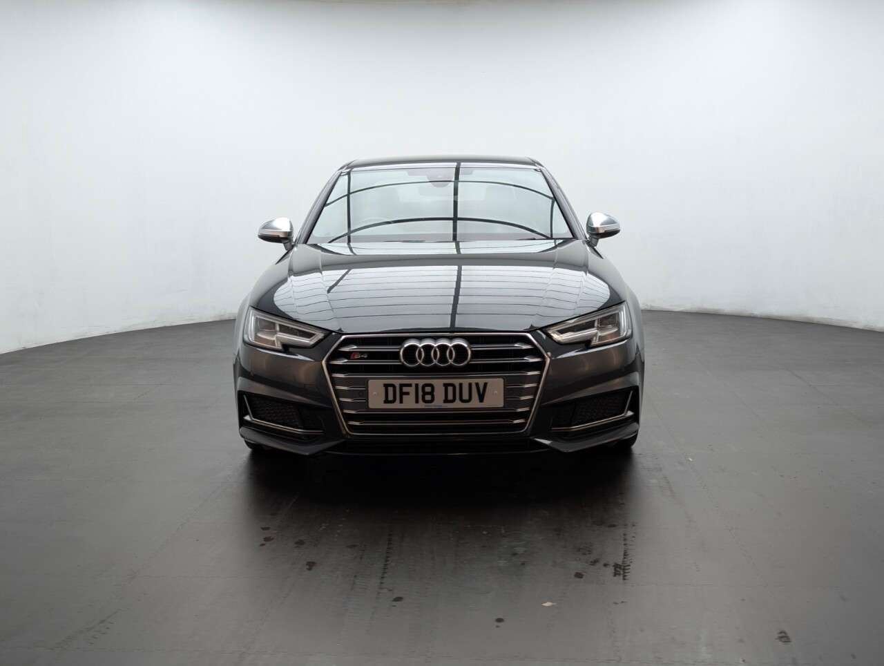 2018 AUDI S4 2018 AUDI S4