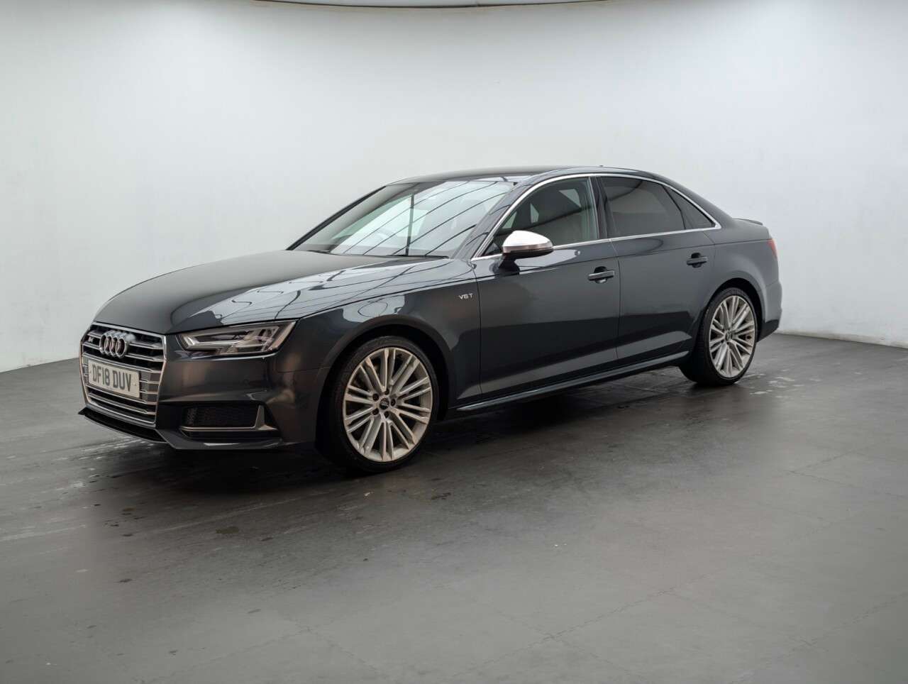 2018 AUDI S4 2018 AUDI S4