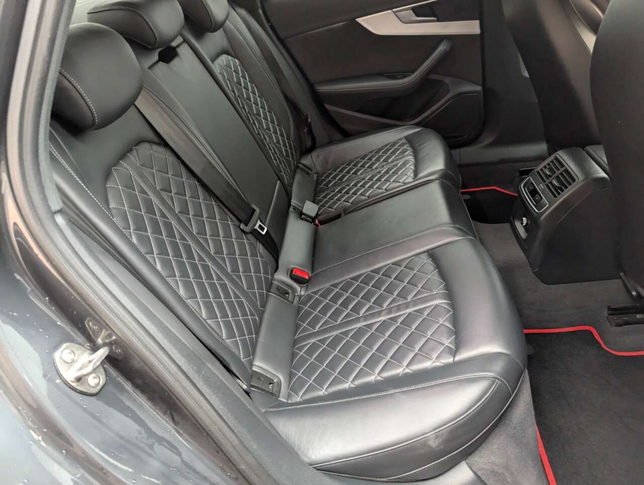 2018 AUDI S4 2018 AUDI S4