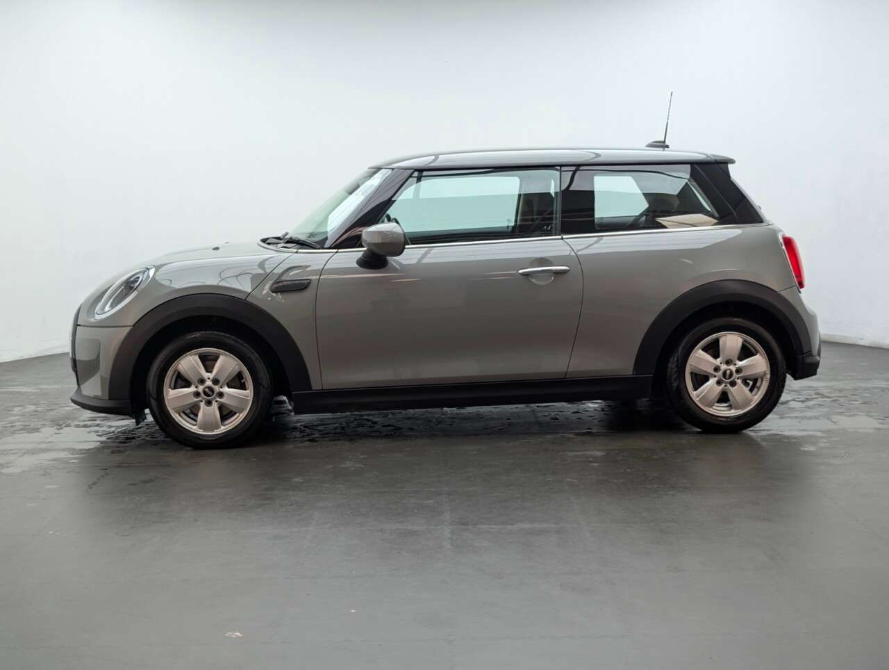 2021 MINI HATCH 2021 MINI HATCH