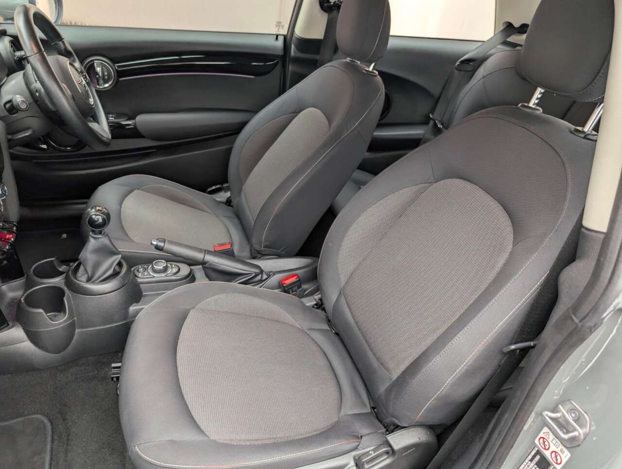 2021 MINI HATCH 2021 MINI HATCH