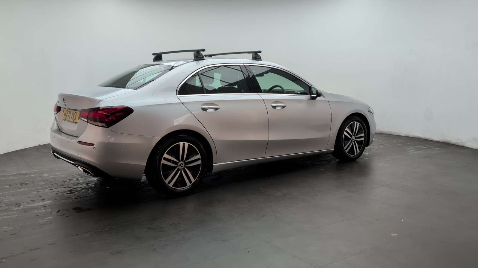 2021 MERCEDES-BENZ A CLASS 2021 MERCEDES-BENZ A CLASS