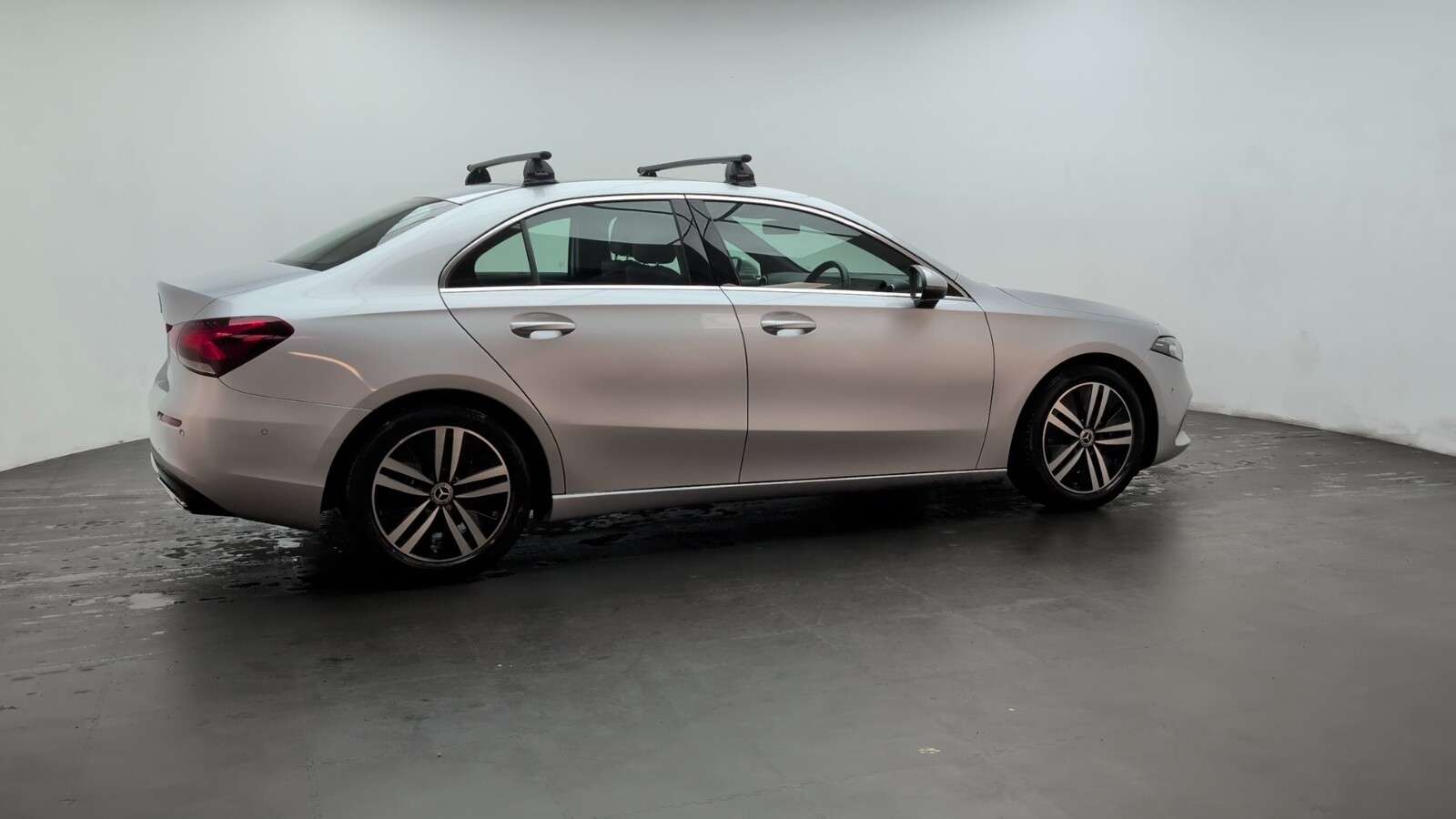 2021 MERCEDES-BENZ A CLASS 2021 MERCEDES-BENZ A CLASS