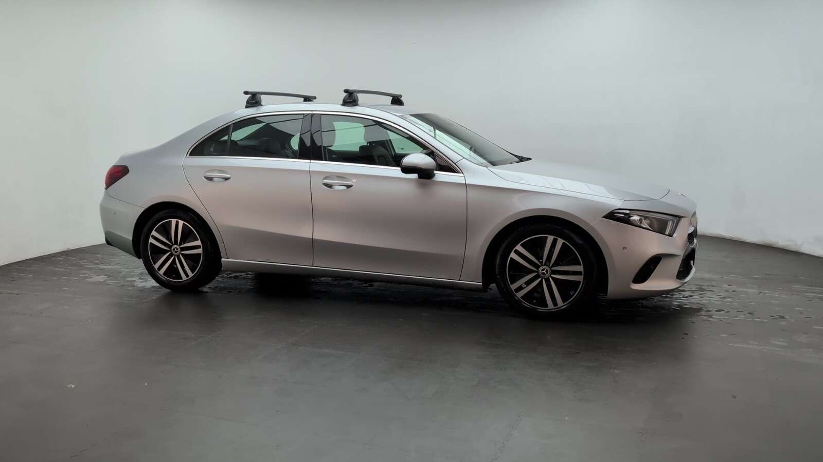 2021 MERCEDES-BENZ A CLASS 2021 MERCEDES-BENZ A CLASS