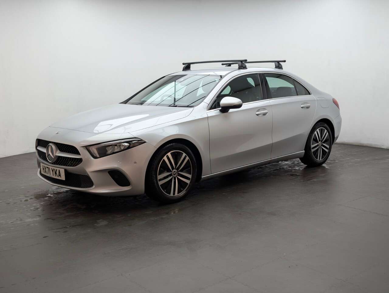 2021 MERCEDES-BENZ A CLASS 2021 MERCEDES-BENZ A CLASS