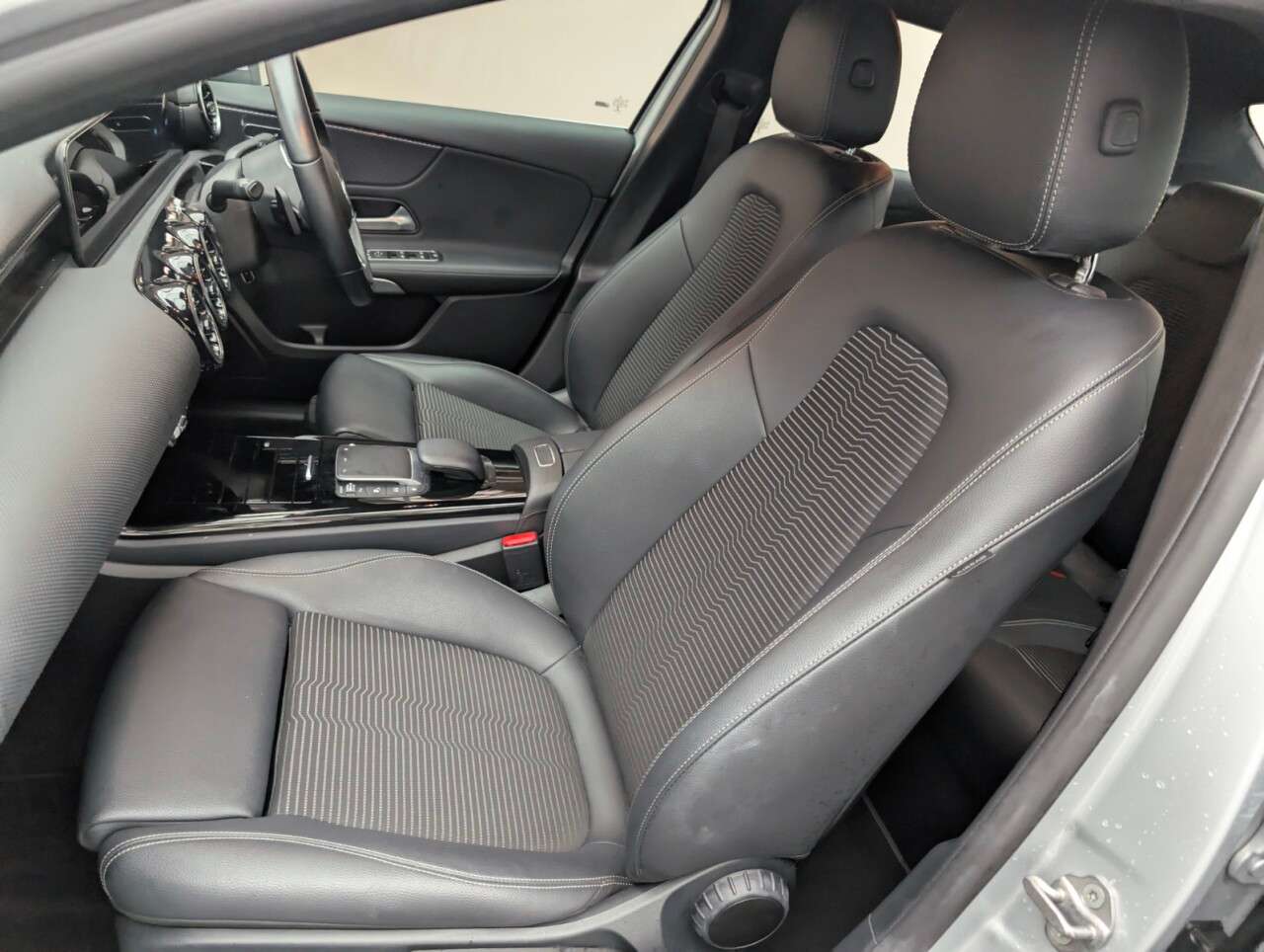 2021 MERCEDES-BENZ A CLASS 2021 MERCEDES-BENZ A CLASS