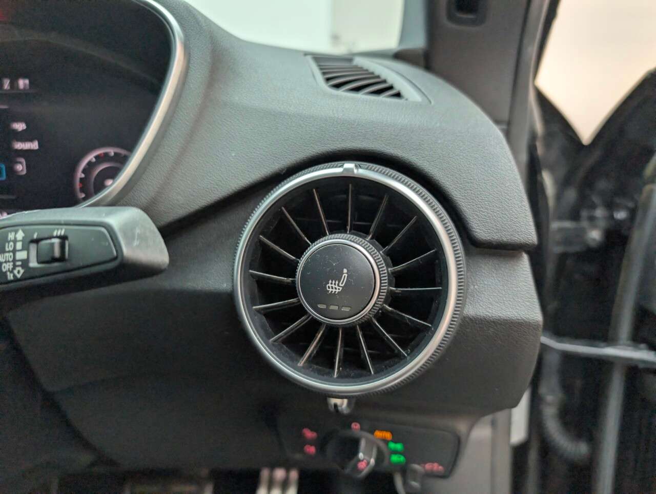 2018 AUDI TT 2018 AUDI TT