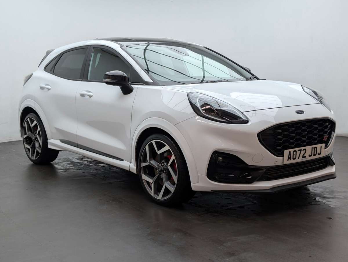 Check out this Ford Puma 2022 Petrol Manual