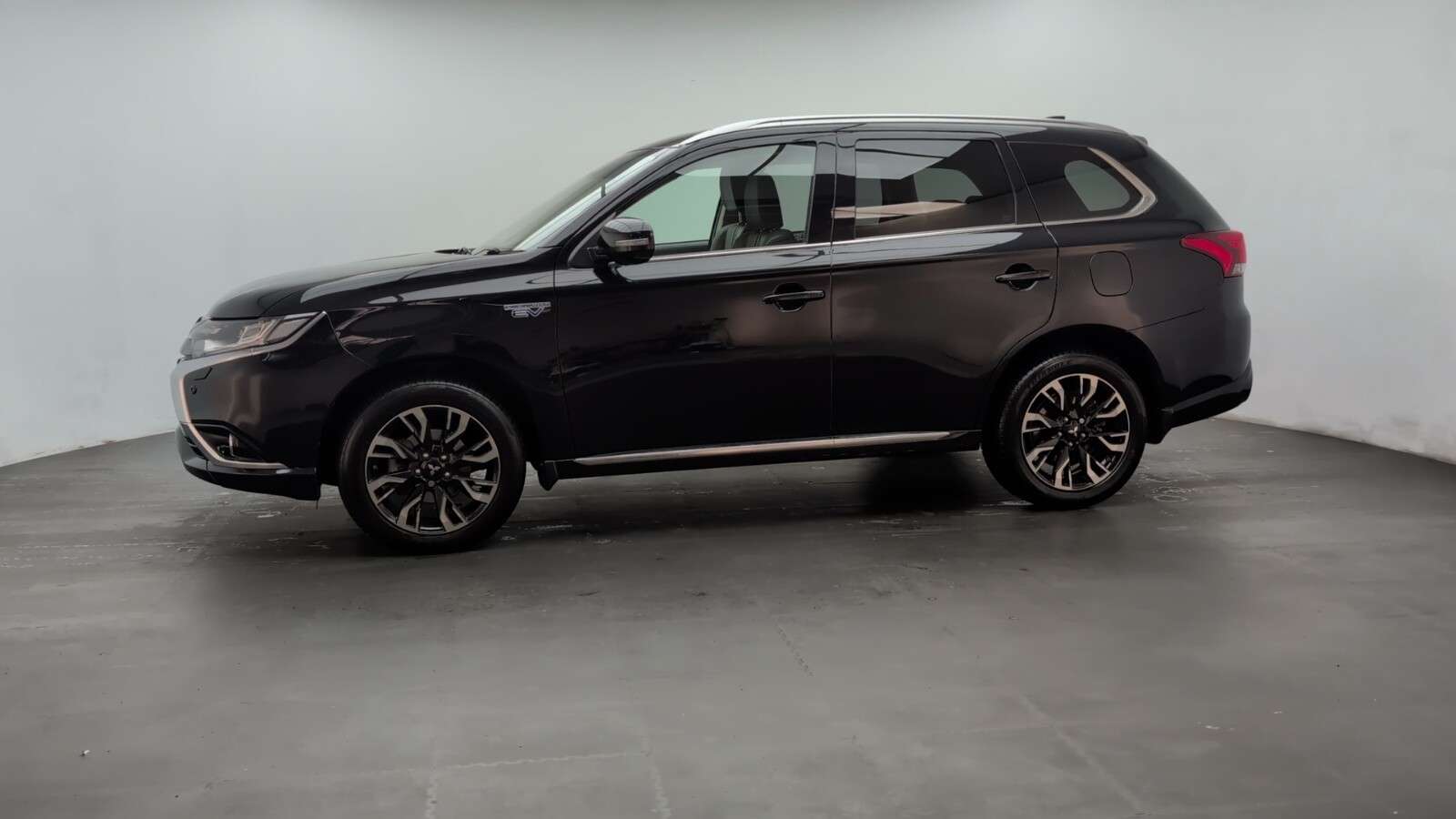 2018 MITSUBISHI OUTLANDER 2018 MITSUBISHI OUTLANDER