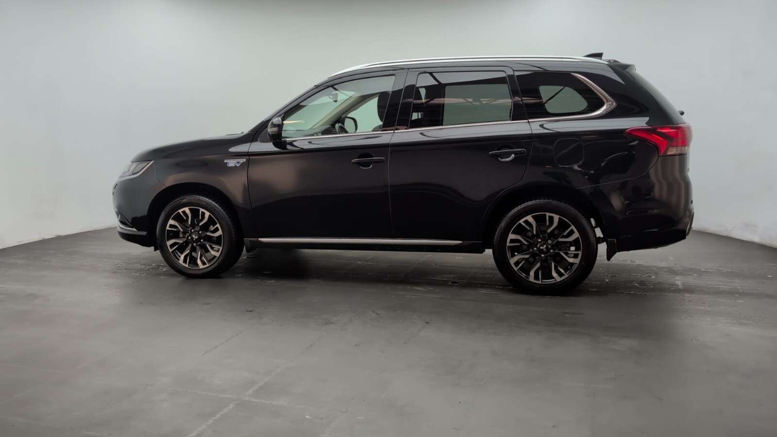 2018 MITSUBISHI OUTLANDER 2018 MITSUBISHI OUTLANDER