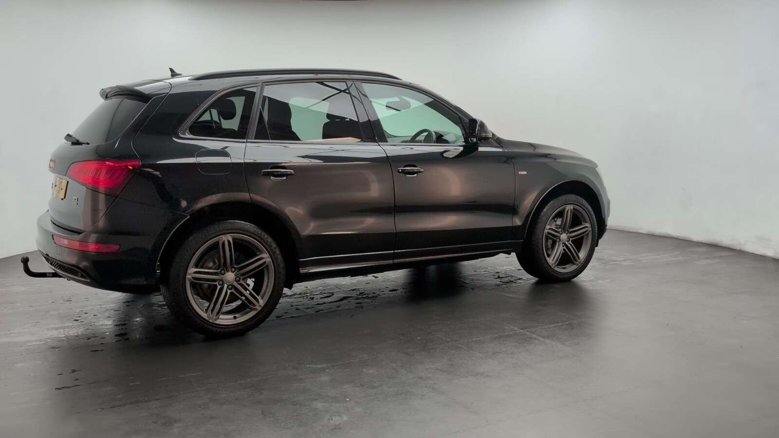 2015 AUDI Q5 2015 AUDI Q5