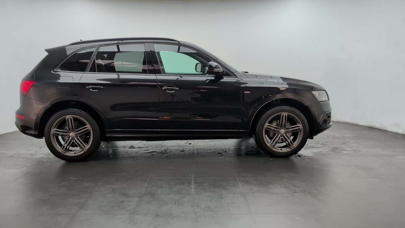2015 AUDI Q5 2015 AUDI Q5