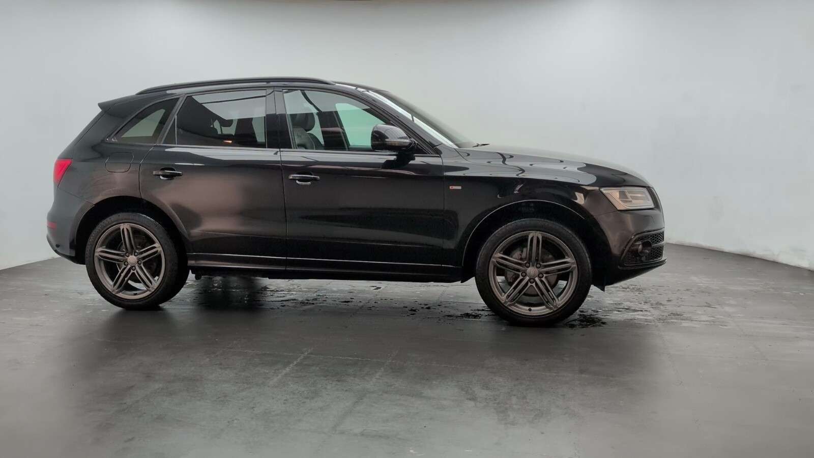 2015 AUDI Q5 2015 AUDI Q5