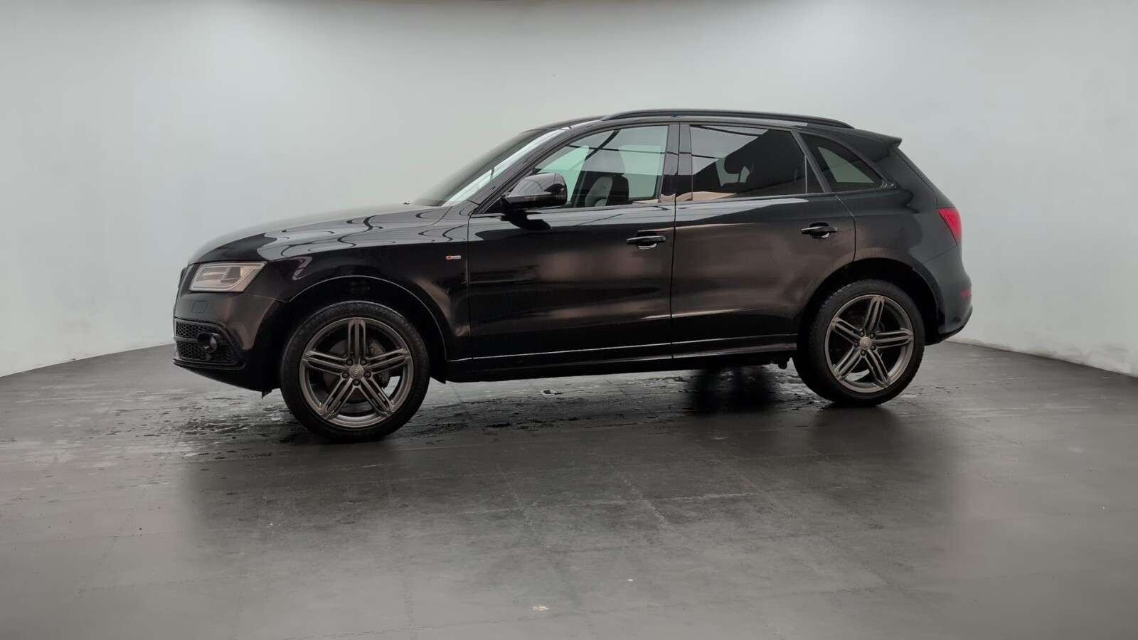 2015 AUDI Q5 2015 AUDI Q5