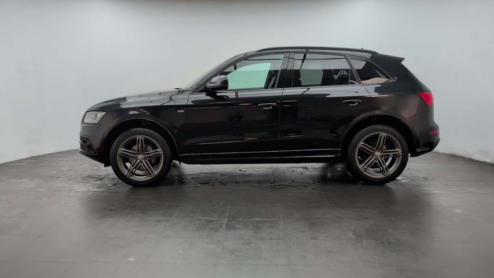 2015 AUDI Q5 2015 AUDI Q5