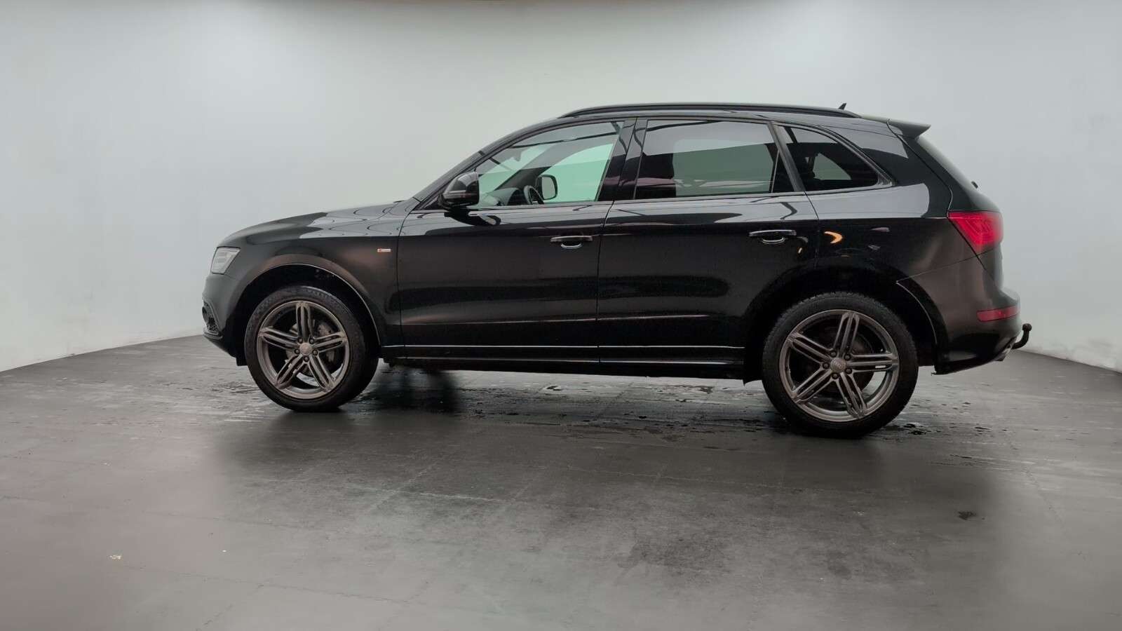 2015 AUDI Q5 2015 AUDI Q5