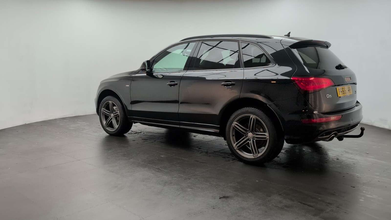 2015 AUDI Q5 2015 AUDI Q5