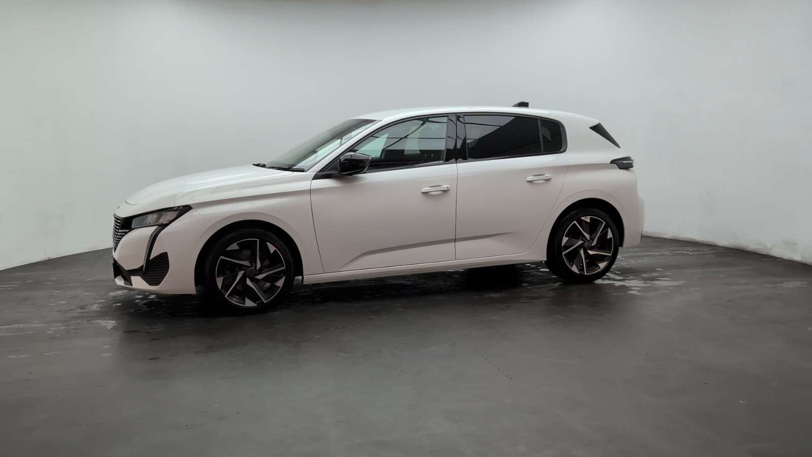 2023 PEUGEOT 308 2023 PEUGEOT 308