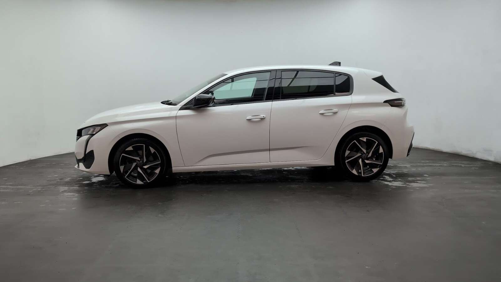 2023 PEUGEOT 308 2023 PEUGEOT 308