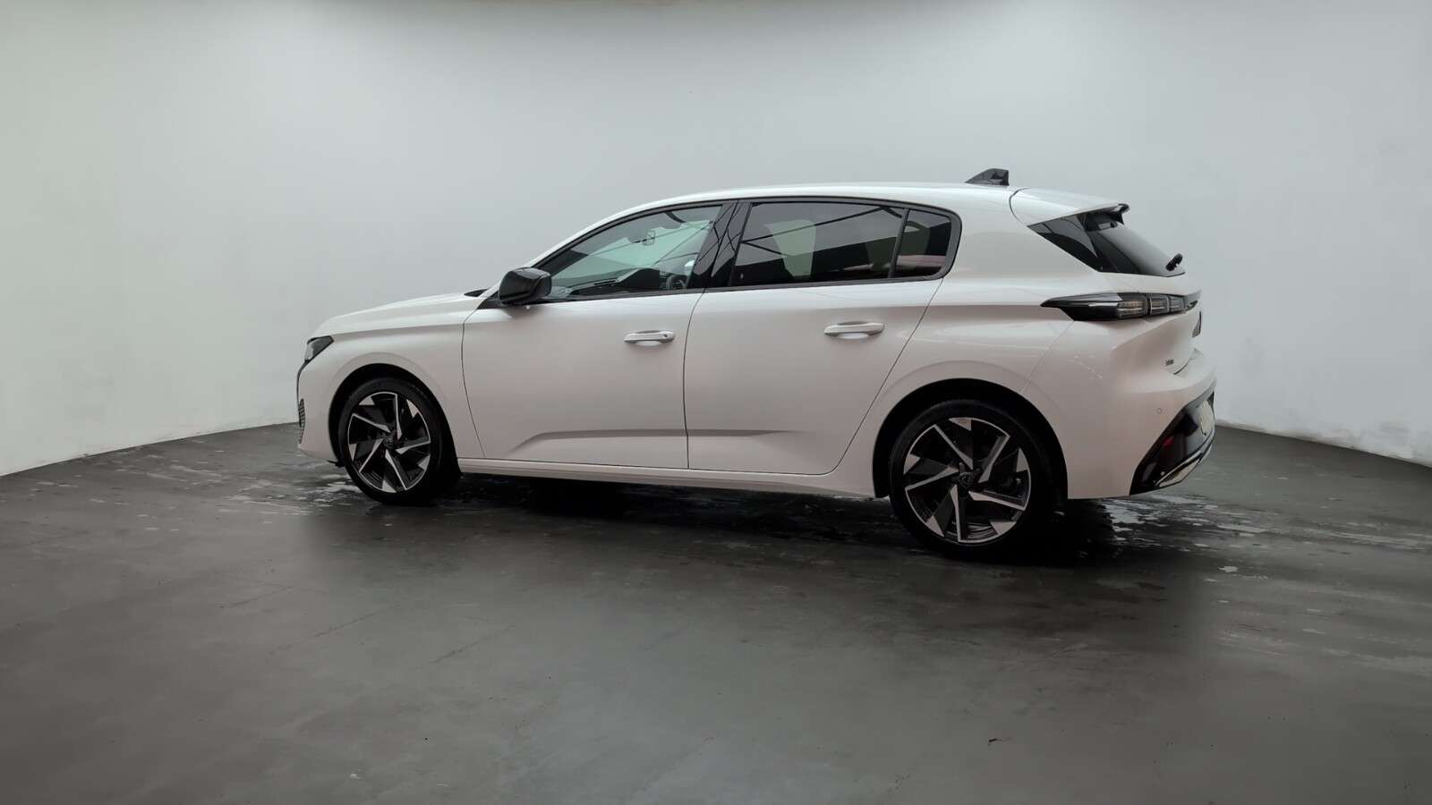 2023 PEUGEOT 308 2023 PEUGEOT 308