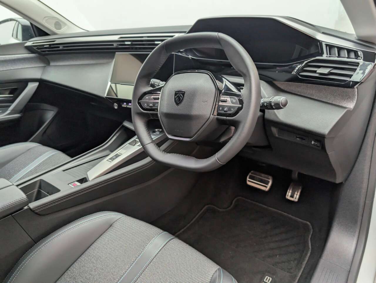 2023 PEUGEOT 308 2023 PEUGEOT 308