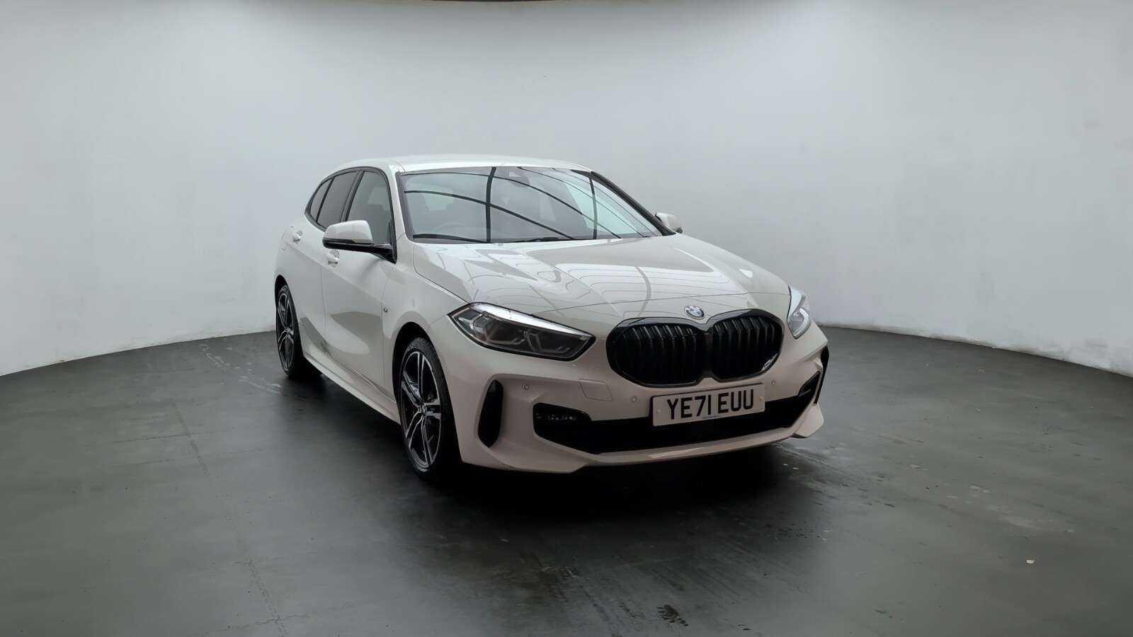 2021 BMW 1 SERIES 2021 BMW 1 SERIES