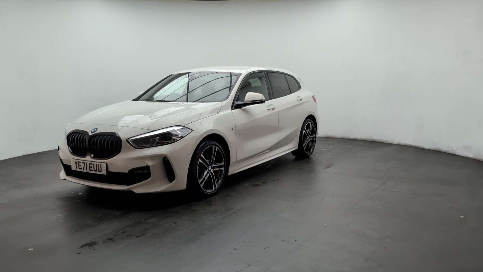 2021 BMW 1 SERIES 2021 BMW 1 SERIES