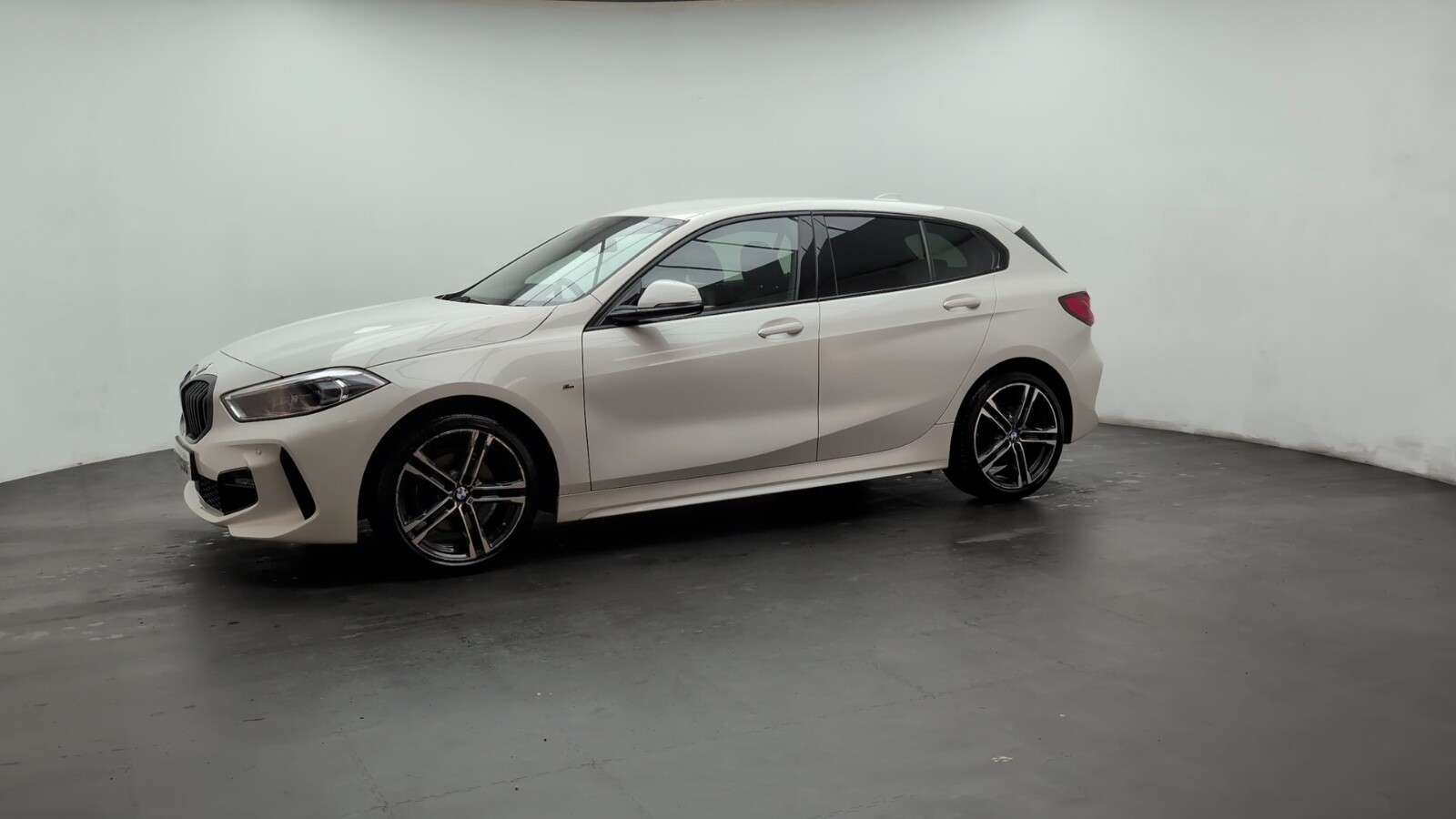2021 BMW 1 SERIES 2021 BMW 1 SERIES