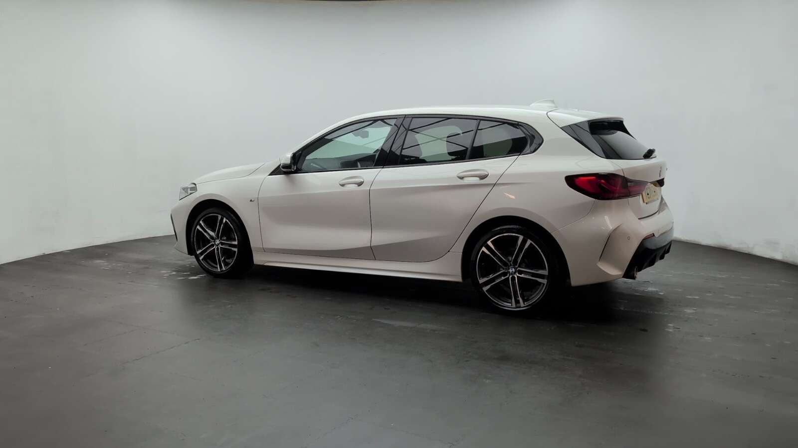 2021 BMW 1 SERIES 2021 BMW 1 SERIES