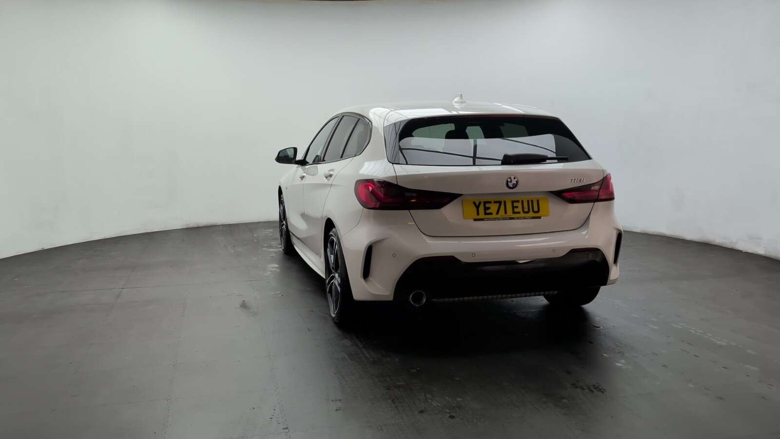 2021 BMW 1 SERIES 2021 BMW 1 SERIES