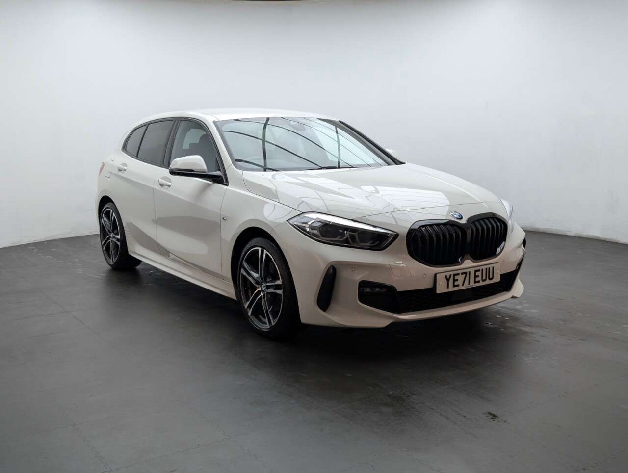 2021 BMW 1 SERIES 2021 BMW 1 SERIES