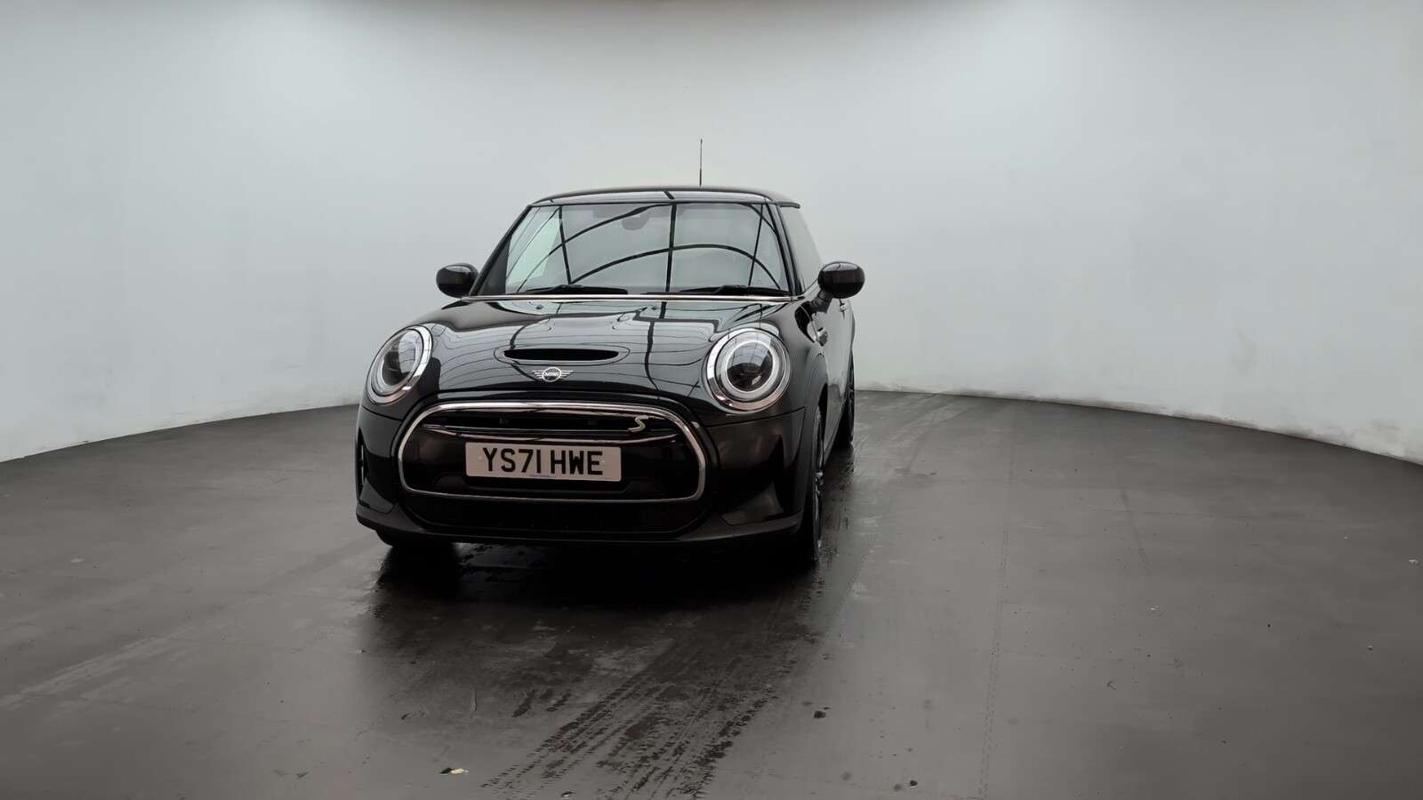 2021 MINI ELECTRIC HATCH 2021 MINI ELECTRIC HATCH