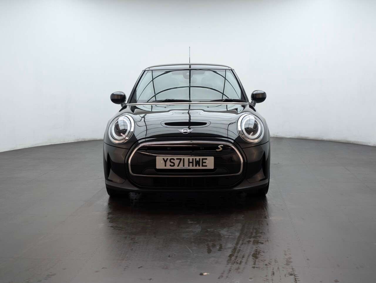 2021 MINI ELECTRIC HATCH 2021 MINI ELECTRIC HATCH