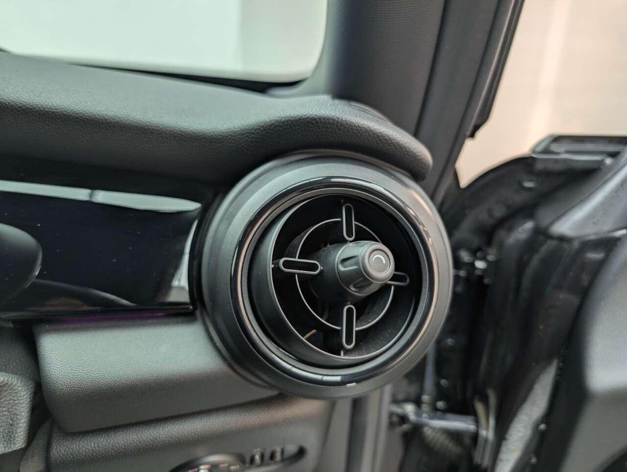 2021 MINI ELECTRIC HATCH 2021 MINI ELECTRIC HATCH