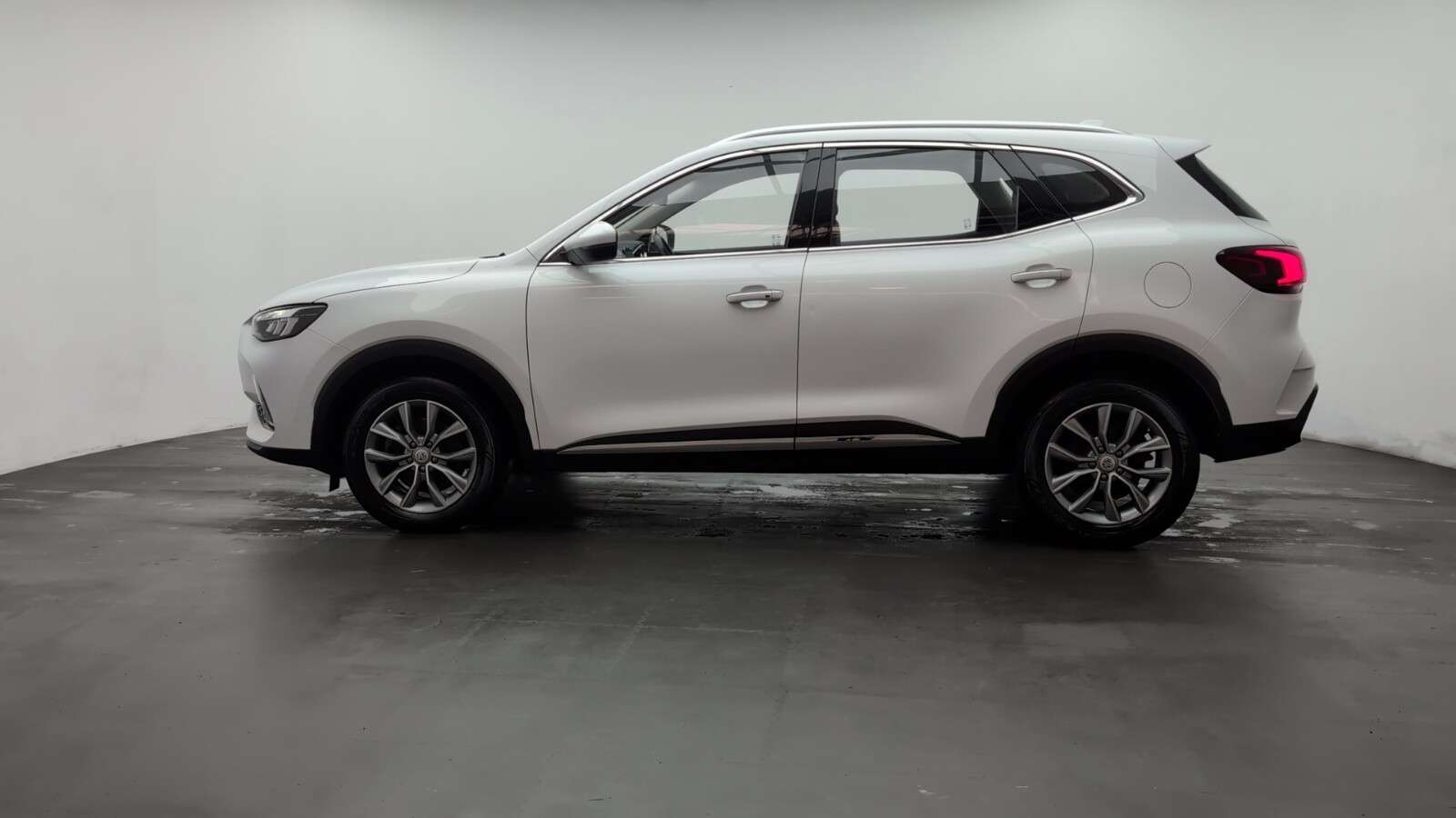 2023 MG MG HS 2023 MG MG HS