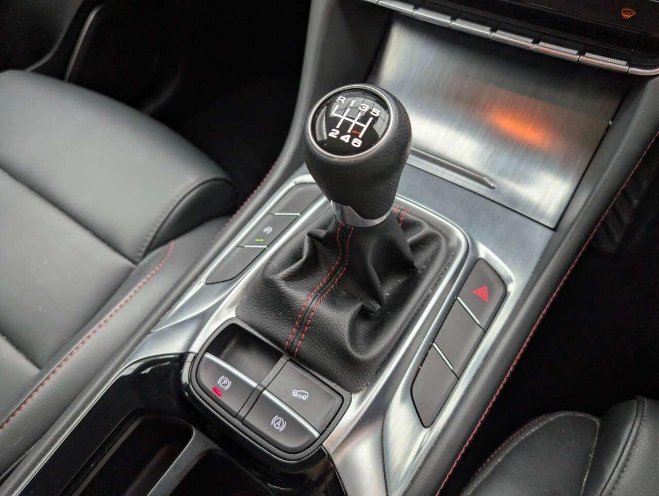 2023 MG MG HS 2023 MG MG HS