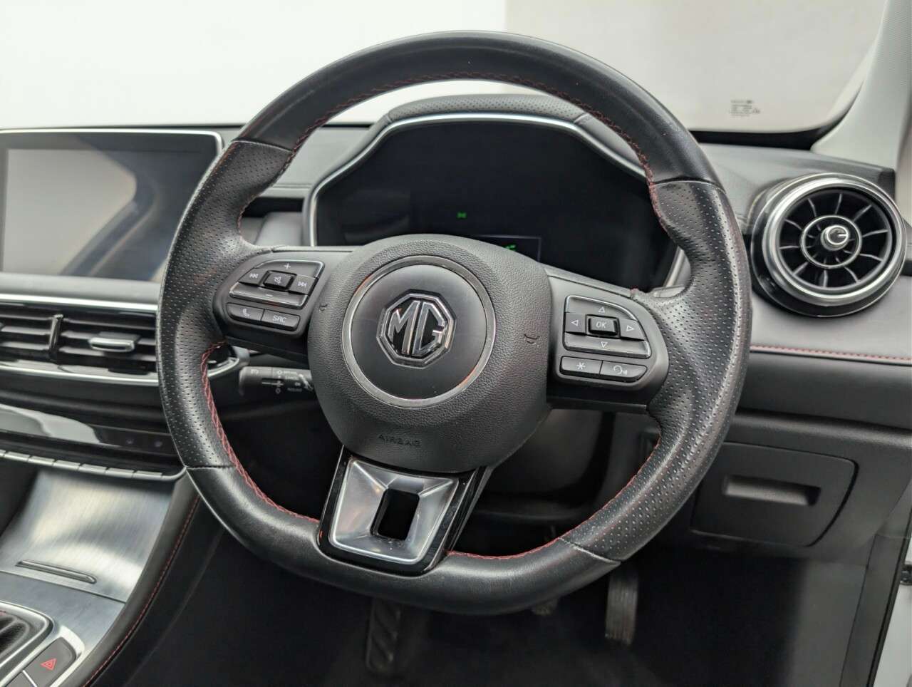 2023 MG MG HS 2023 MG MG HS