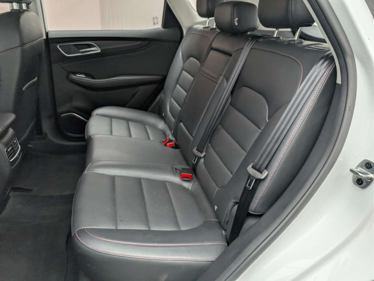 2023 MG MG HS 2023 MG MG HS