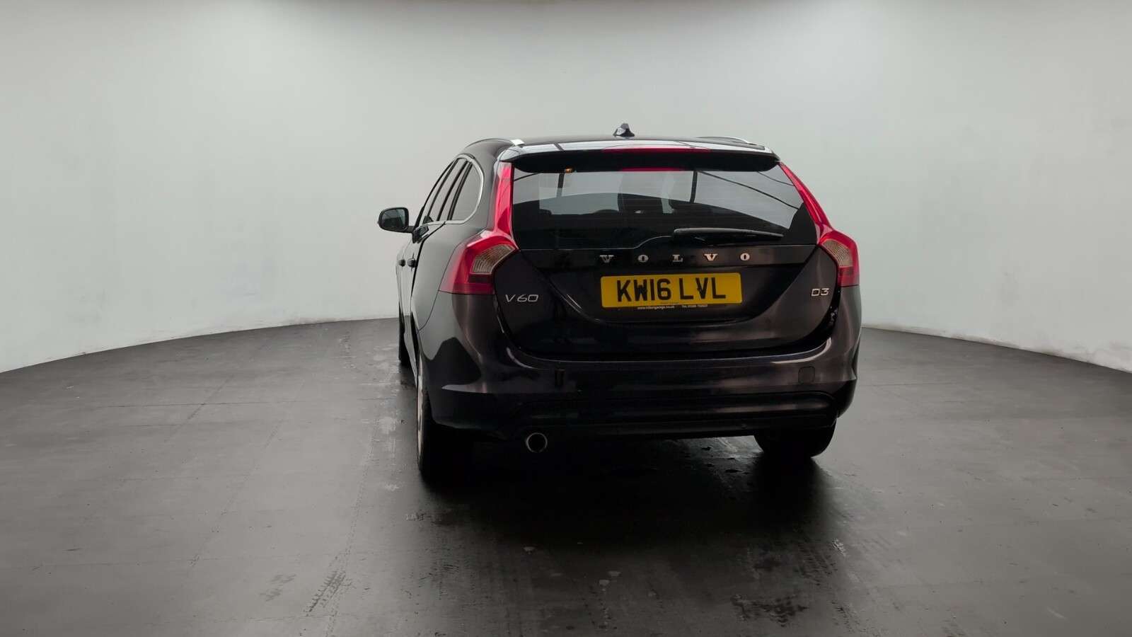 2016 VOLVO V60 2016 VOLVO V60