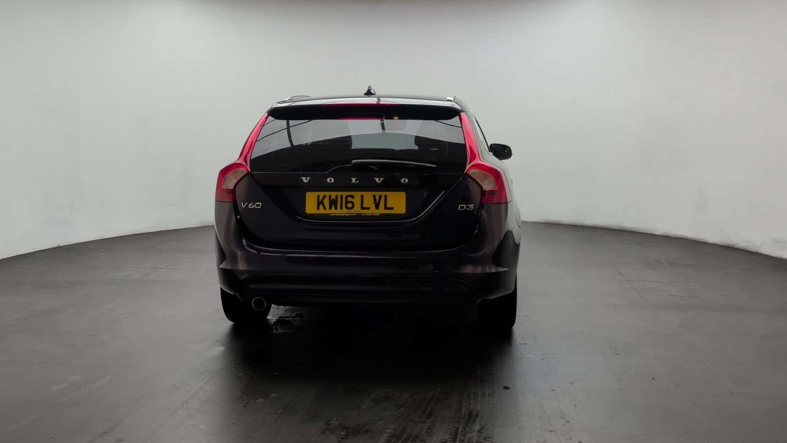 2016 VOLVO V60 2016 VOLVO V60