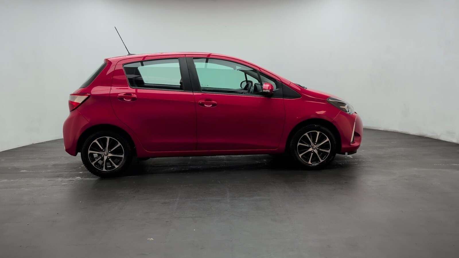 2019 TOYOTA YARIS 2019 TOYOTA YARIS