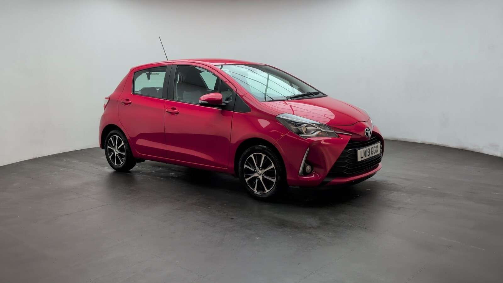 2019 TOYOTA YARIS 2019 TOYOTA YARIS