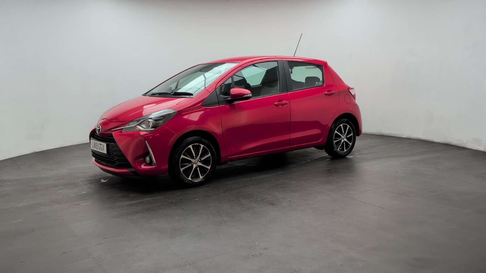 2019 TOYOTA YARIS 2019 TOYOTA YARIS