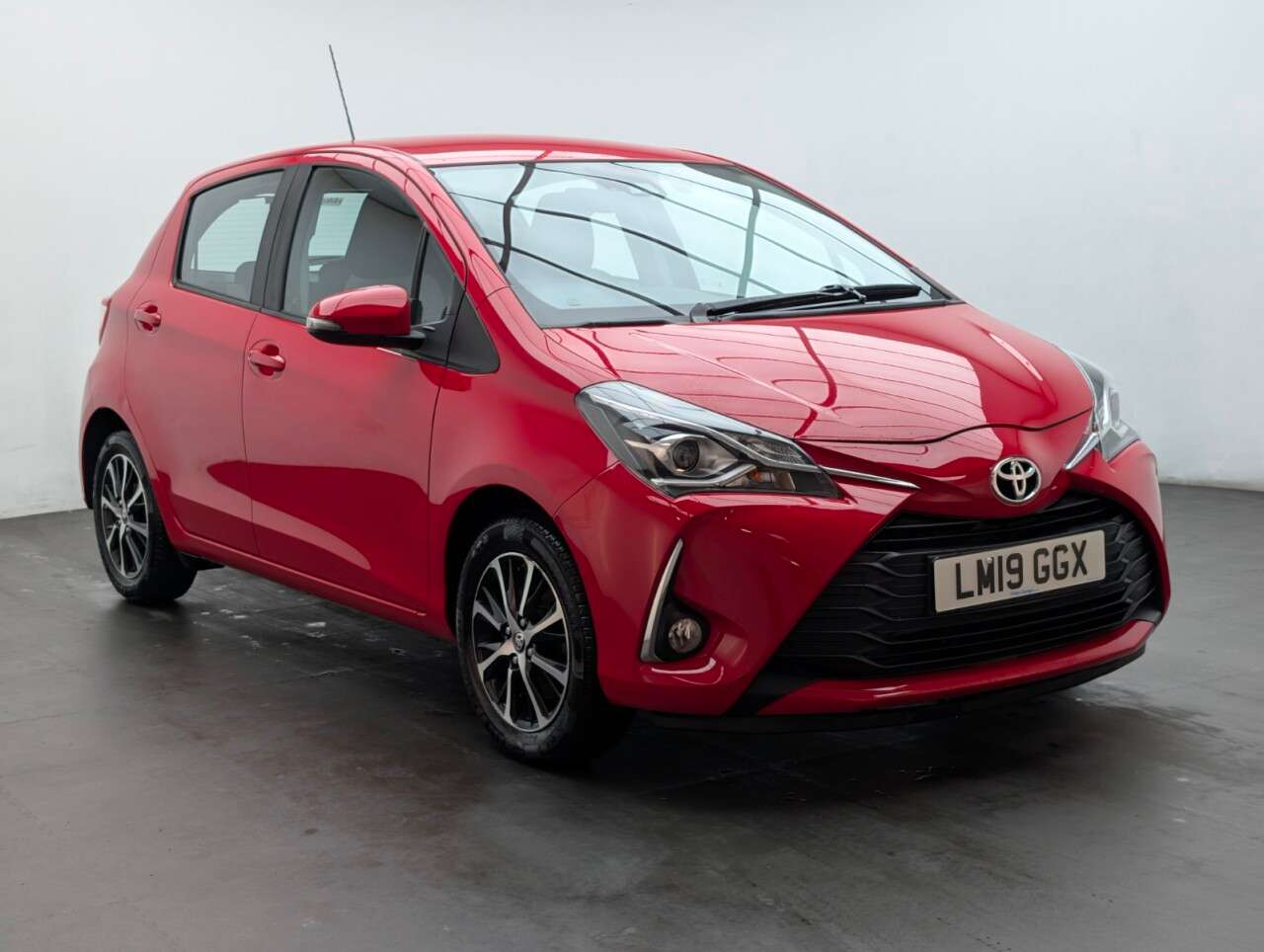 2019 TOYOTA YARIS 2019 TOYOTA YARIS