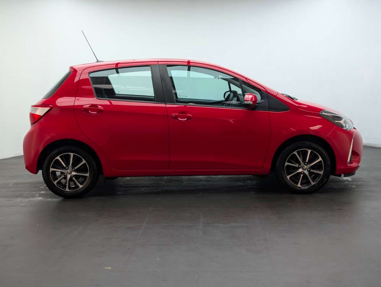 2019 TOYOTA YARIS 2019 TOYOTA YARIS