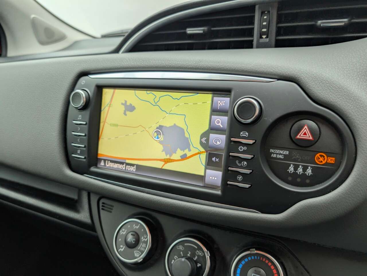 2019 TOYOTA YARIS 2019 TOYOTA YARIS