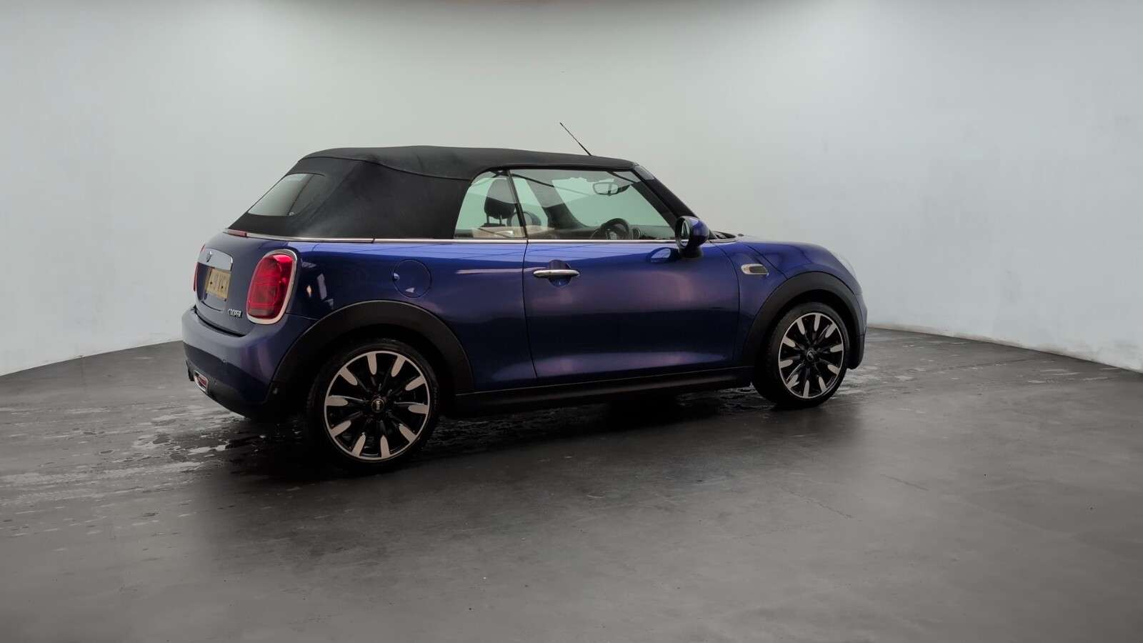 2019 MINI CONVERTIBLE 2019 MINI CONVERTIBLE
