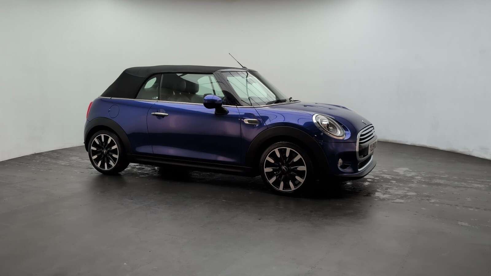 2019 MINI CONVERTIBLE 2019 MINI CONVERTIBLE
