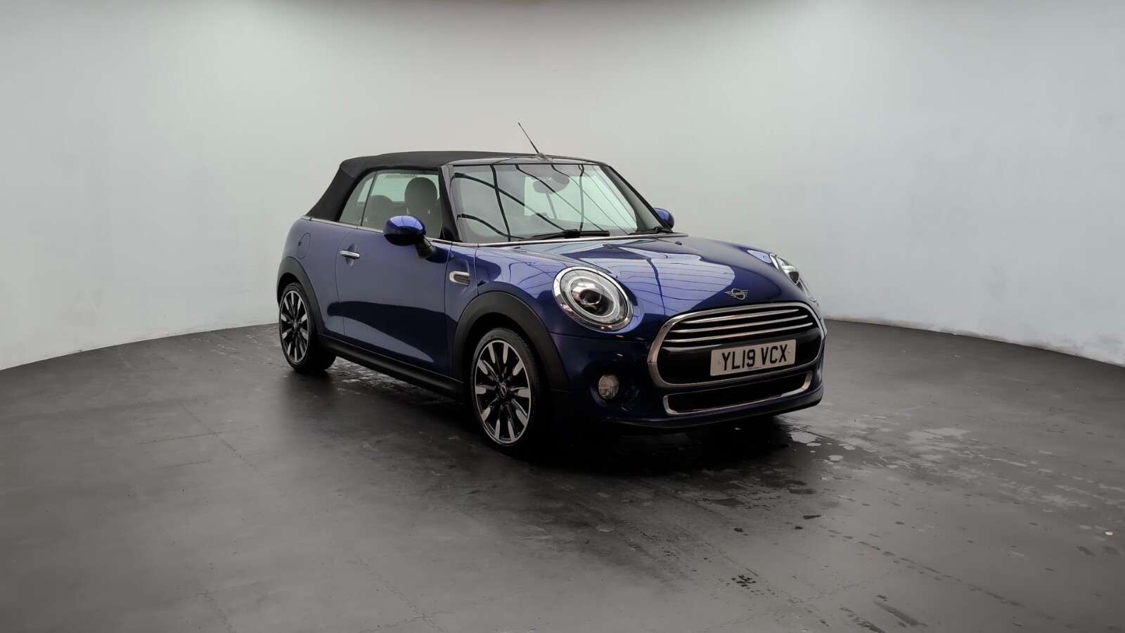2019 MINI CONVERTIBLE 2019 MINI CONVERTIBLE