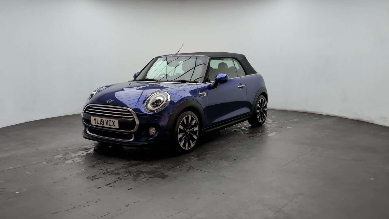 2019 MINI CONVERTIBLE 2019 MINI CONVERTIBLE